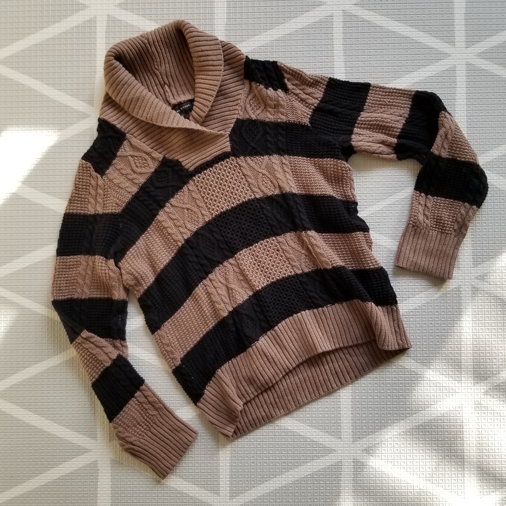 100% Cotton Jeanne Pierre Black & Tan Sweater - Picture 3 of 3